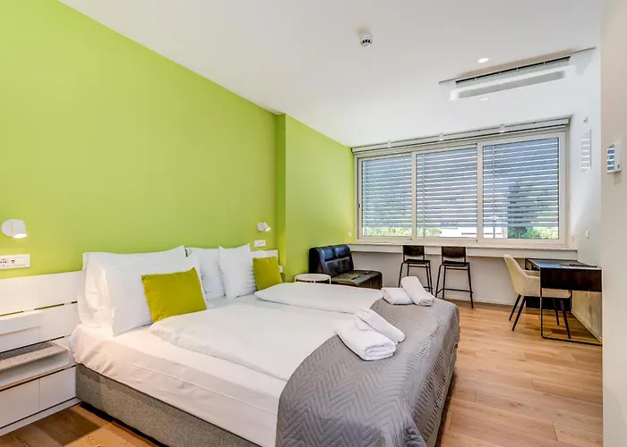 Pomak Luxury Gostinjska kuća 4*