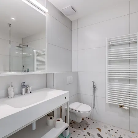 Pensionat Pomak Luxury 4*